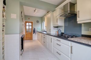 Kitchen- click for photo gallery
